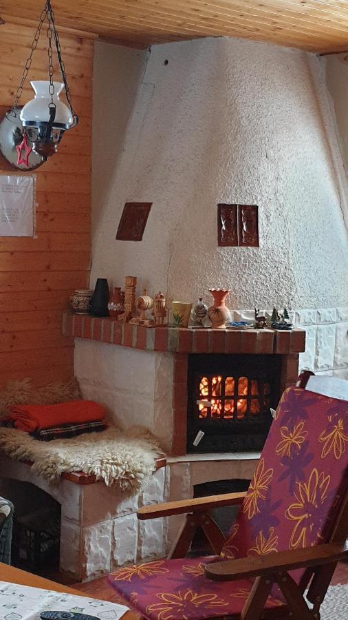 Hunor-Magor Vendeghaz Βίλα Izvoare  Εξωτερικό φωτογραφία